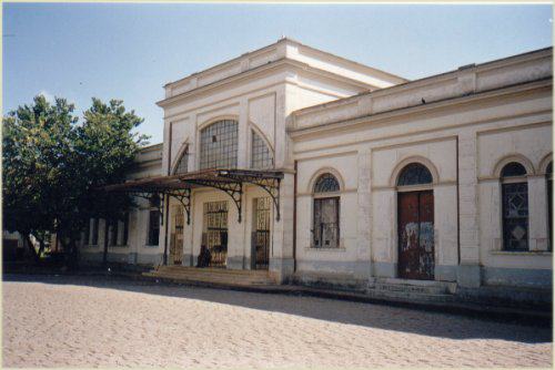 Estação ferroviária.